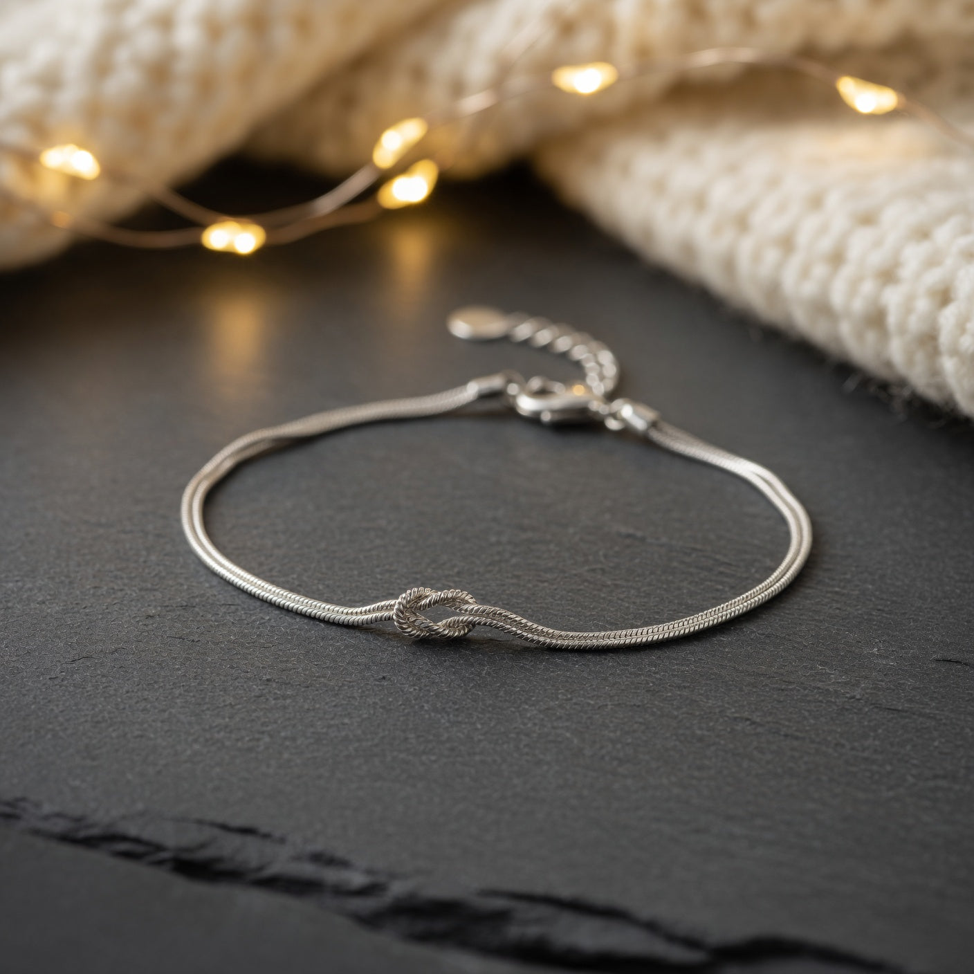 Bracelet nœud éternel